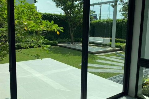 Casa de 4 dormitorios en Saphan Sung, Bangkok, Tailandia № 47603 - foto 15