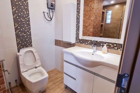 Condo in Watthana, Bangkok, Thailand, 2 bedrooms № 47599 - photo 8