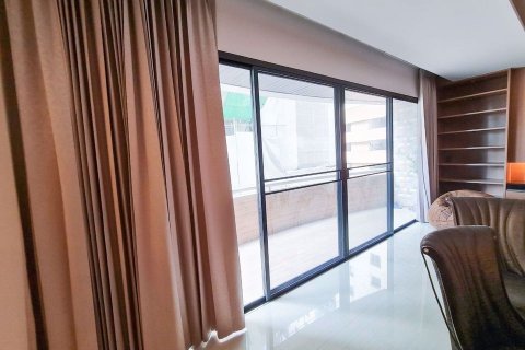 Condo in Watthana, Bangkok, Thailand, 2 bedrooms № 47599 - photo 12