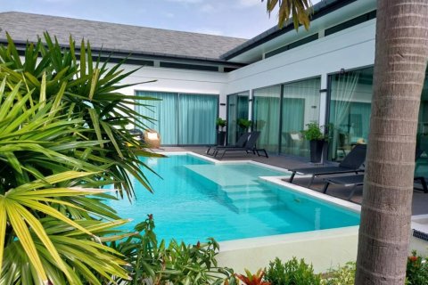 Chalet de 4 dormitorios en Phuket, Tailandia № 117380 - foto 6