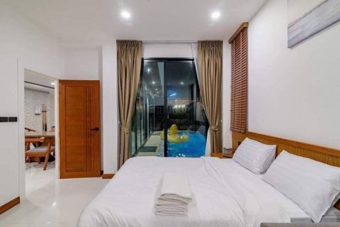 Chalet de 3 dormitorios en Hua Hin, Tailandia № 117383 - foto 8