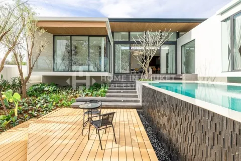Casa de 3 dormitorios en Phuket, Tailandia № 144554 - foto 2