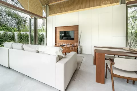 Casa de 3 dormitorios en Phuket, Tailandia № 144550 - foto 7