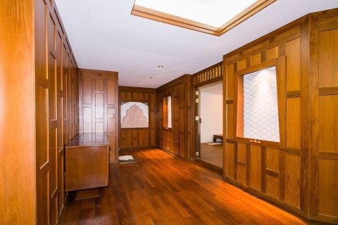 Condominio de 2 dormitorios en Bangkok, Tailandia № 143034 - foto 4