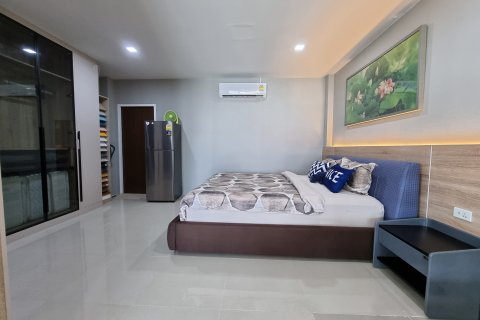 Adosado de 2 dormitorios en Hua Hin, Tailandia № 167666 - foto 10
