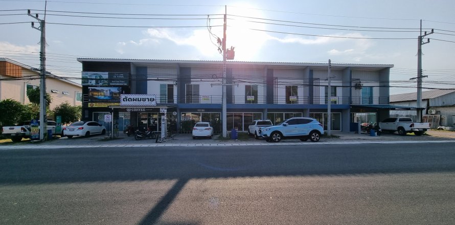 Adosado de 2 dormitorios en Hua Hin, Tailandia № 167666