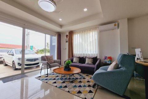 Adosado de 2 dormitorios en Hua Hin, Tailandia № 167666 - foto 2
