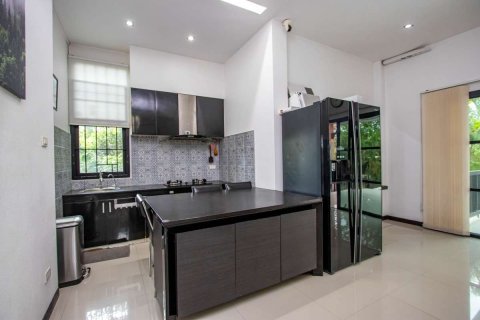 Casa de 3 dormitorios en Chiang Mai, Tailandia № 133391 - foto 5