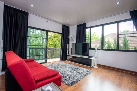 Casa de 3 dormitorios en Chiang Mai, Tailandia № 133391 - foto 22