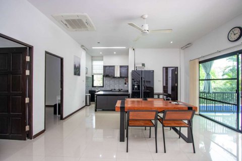 Casa de 3 dormitorios en Chiang Mai, Tailandia № 133391 - foto 4