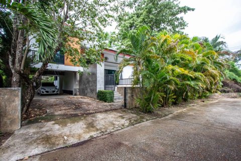 Casa de 3 dormitorios en Chiang Mai, Tailandia № 133391 - foto 18