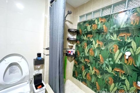 Condominio de 3 dormitorios en Pattaya, Tailandia № 113561 - foto 7