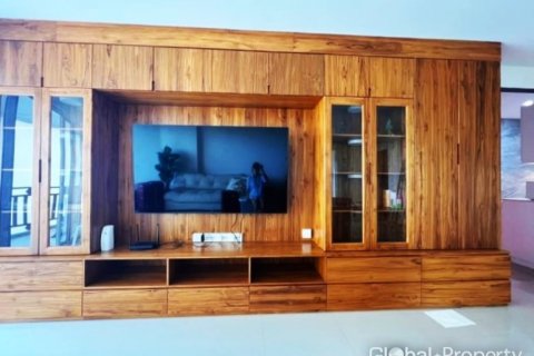 Condominio de 3 dormitorios en Pattaya, Tailandia № 113561 - foto 11