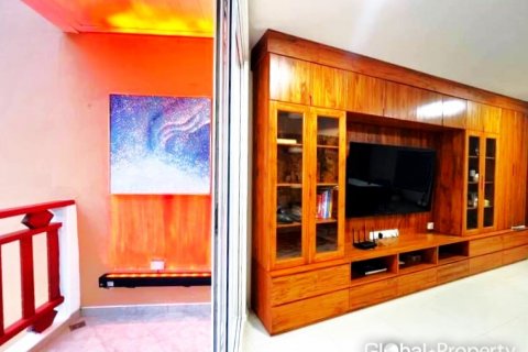 Condominio de 3 dormitorios en Pattaya, Tailandia № 113561 - foto 16