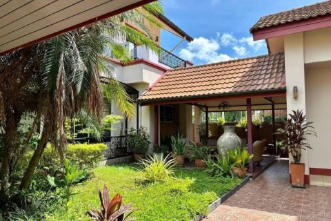 Casa de 6 dormitorios en Hang Dong, Tailandia № 155294 - foto 10