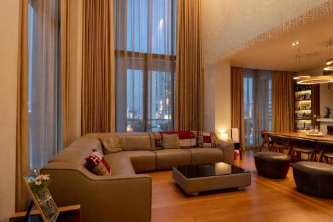 Condominio de 4 dormitorios en Bangkok, Tailandia № 233615 - foto 6