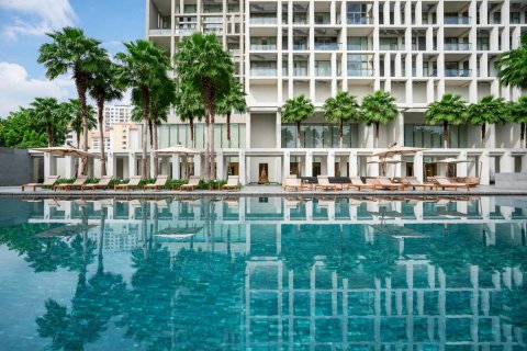 Condominio de 4 dormitorios en Bangkok, Tailandia № 233615 - foto 14