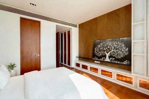 Condominio de 4 dormitorios en Bangkok, Tailandia № 233615 - foto 9