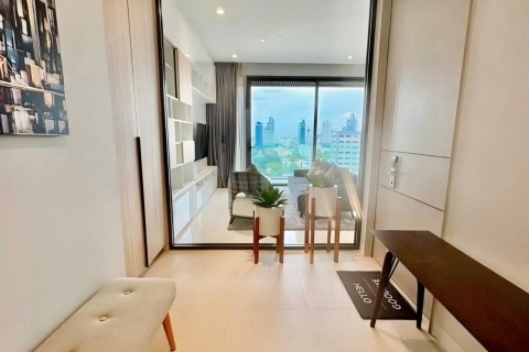 Condominio de 2 dormitorios en Bangkok, Tailandia № 233612 - foto 10