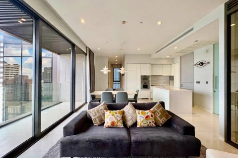 Condominio de 2 dormitorios en Bangkok, Tailandia № 233612 - foto 5