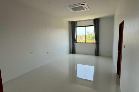Chalet de 4 dormitorios en Pran Buri, Tailandia № 222526 - foto 4