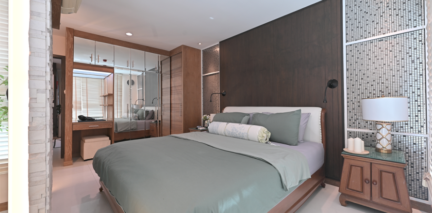 Condominio de 2 dormitorios en Bangkok, Tailandia № 188202