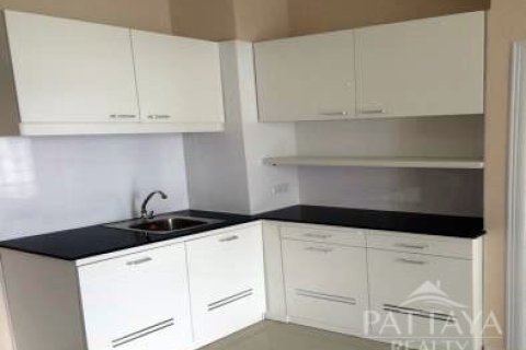 Condominio de 1 dormitorio en Pattaya, Tailandia № 204495 - foto 4