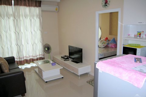 Condominio de 1 dormitorio en Pattaya, Tailandia № 204493 - foto 8
