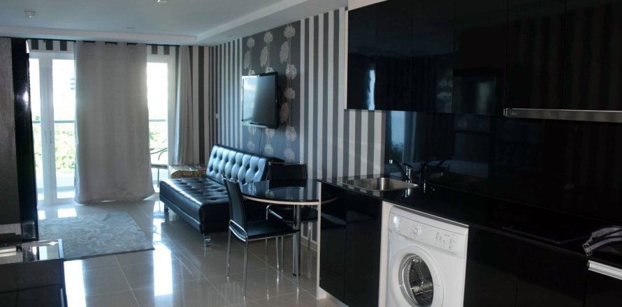 Estudio en el condominio en Pattaya, Tailandia № 204490