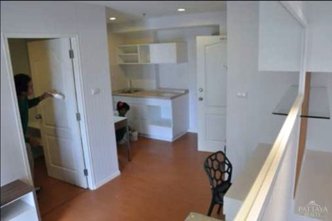 Condominio de 1 dormitorio en Pattaya, Tailandia № 204494 - foto 2