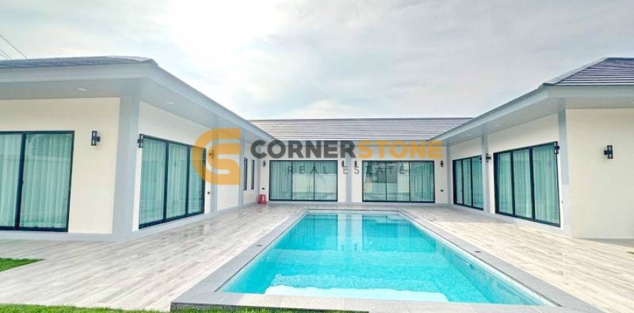 Estudio en Pattaya, Tailandia № 113387