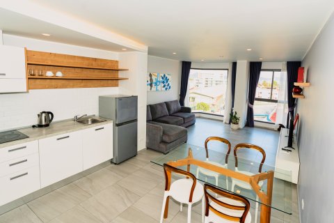 Apartamento de 2 habitaciones en Pattaya, Tailandia № 167108