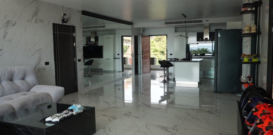 Apartamento de 2 habitaciones en Pattaya, Tailandia № 167106