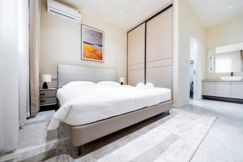 Chalet de 6 dormitorios en Pattaya, Tailandia № 162890 - foto 6