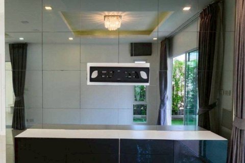 Casa de 2 dormitorios en Pattaya, Tailandia № 162889 - foto 3