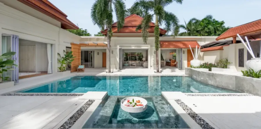 Villa à Phuket, Thaïlande 4 chambres № 220428
