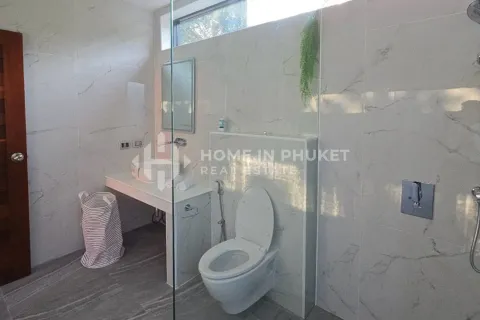 Casa de 3 dormitorios en Chalong, Tailandia № 133586 - foto 15