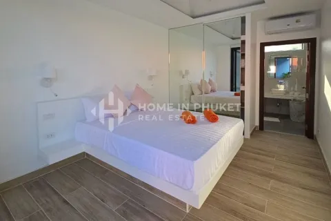 Casa de 3 dormitorios en Chalong, Tailandia № 133586 - foto 11