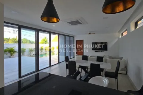 Casa de 3 dormitorios en Chalong, Tailandia № 133586 - foto 4