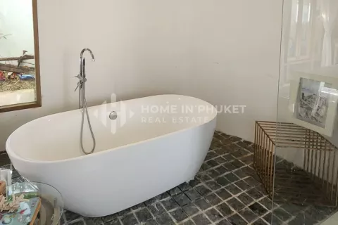 House in Chalong, Thailand 4 bedrooms № 133588 - photo 10