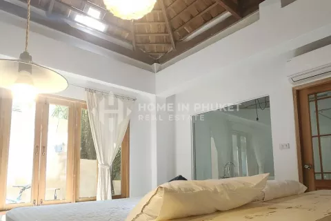 House in Chalong, Thailand 4 bedrooms № 133588 - photo 11