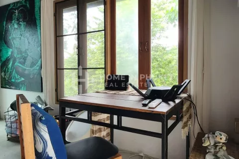 House in Chalong, Thailand 4 bedrooms № 133588 - photo 19