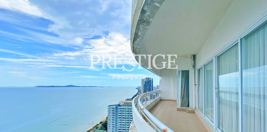Condo in Pattaya, Thailand, 3 bedrooms  № 198673