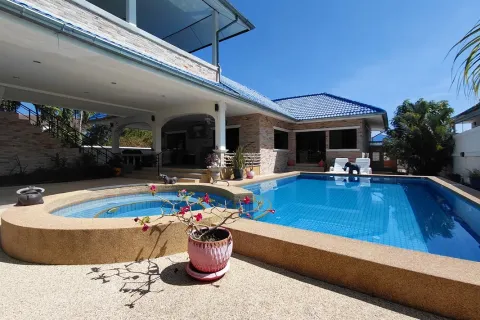 Casa de 3 dormitorios en Cha-am, Tailandia № 173341 - foto 3