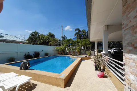 Casa de 3 dormitorios en Cha-am, Tailandia № 173341 - foto 12