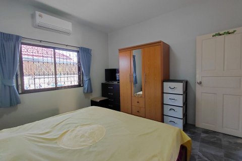 Casa de 3 dormitorios en Cha-am, Tailandia № 173341 - foto 30