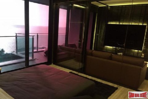 Apartamento de 1 dormitorio en Pattaya, Tailandia № 202914 - foto 2