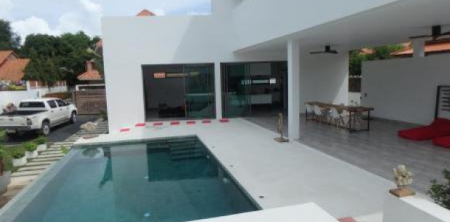 Chalet de 3 dormitorios en Surat Thani, Tailandia № 202912