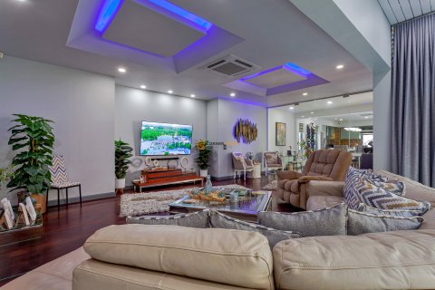 Studio on Jomtien Beach, Pattaya, Thailand № 177839 - photo 5