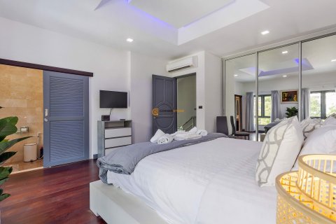 Studio on Jomtien Beach, Pattaya, Thailand № 177839 - photo 22